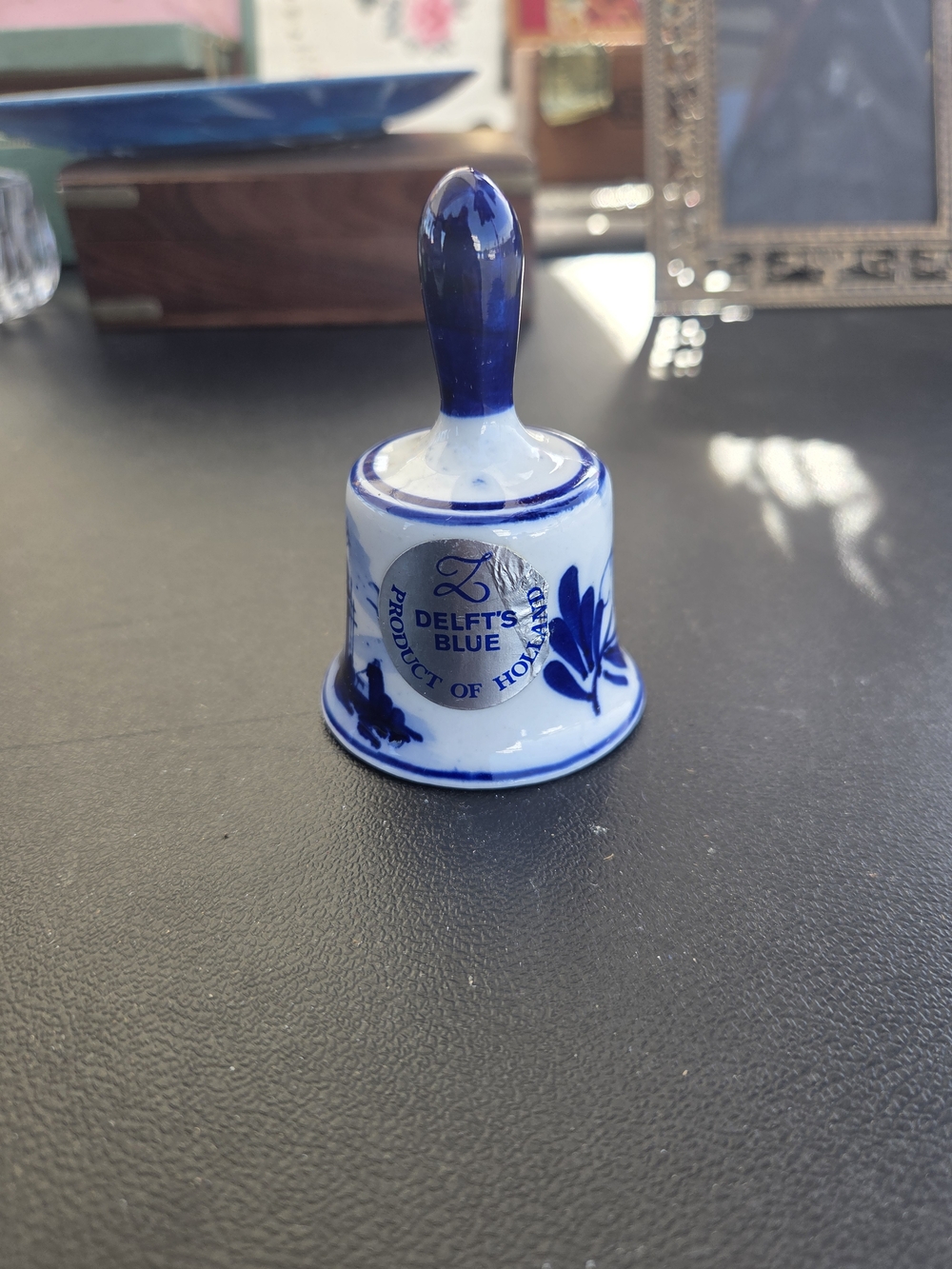 Delft's Blue Mini Ceramic Bell - Blue & White
